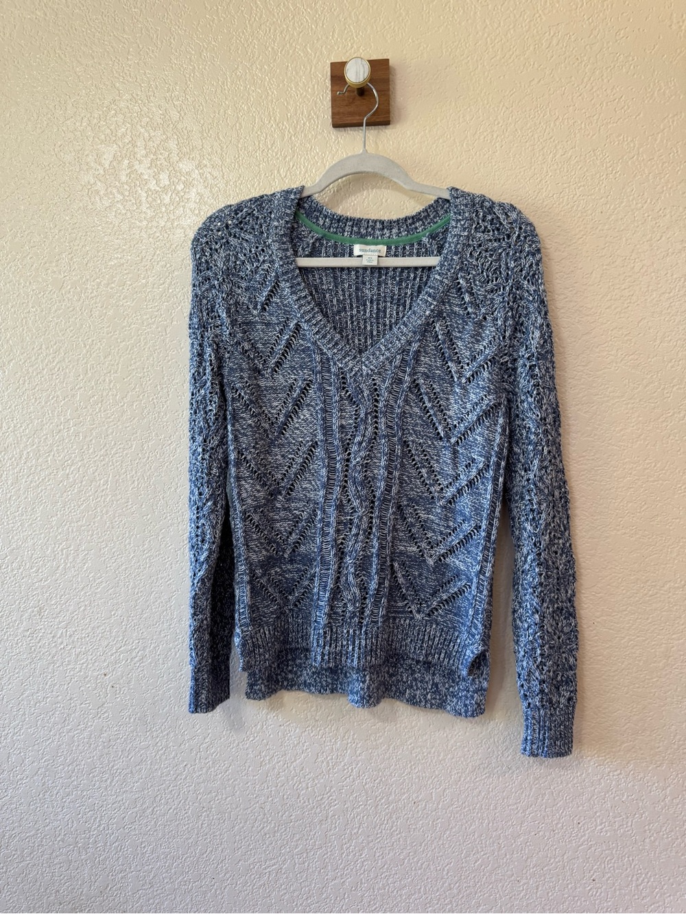 Sundance Heathered Blue V-Neck Cable Knit Sweater Size XS